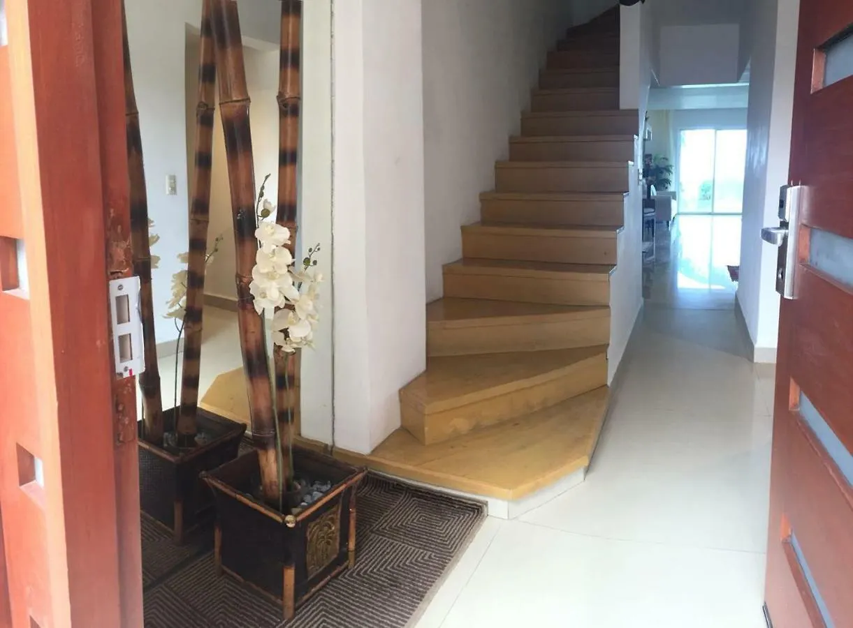 Casa Frente Al Mar Villa Cancun